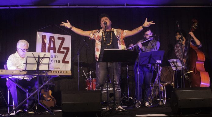 Dia da Consciência Negra: show Tributo a Milton Nascimento por Edinho Vilas Boas no BNB Clube atraiu grande público no sábado. Músicos negros cearenses foram homenageados