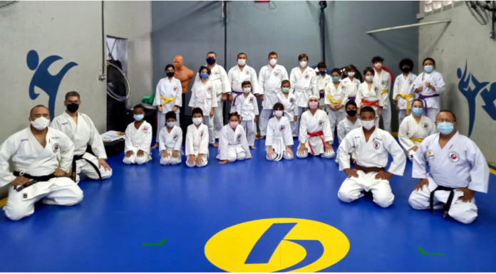 Equipe de karatê do BNB Clube passa pelo exame de faixa