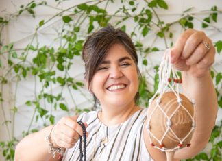 Jazz em Cena tem show de Lia Veras cantando Joyce e o disco “Banda Maluca”, na sexta, 17/6, às 20h. Entrada franca lia veras