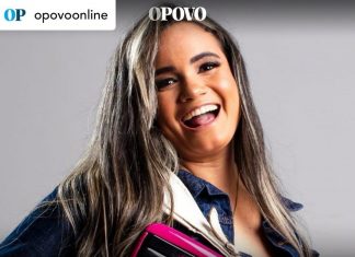 Karollzinha Sanfoneira é eleita a Melhor Instrumentista do Brasil.